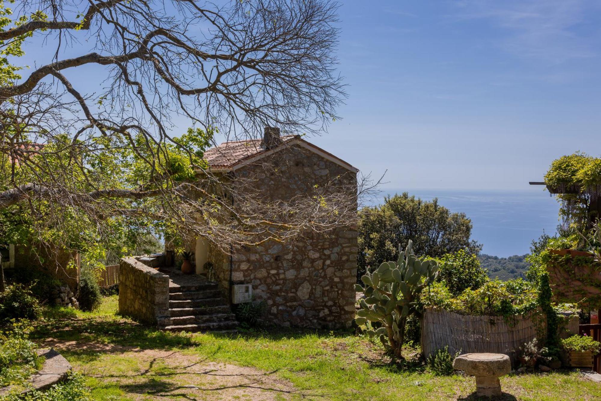 Charmante Bergerie A Tres Belle Vue Avec Jardin Holiday home Cargese